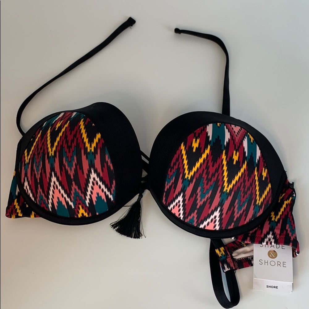 Bikini top separates